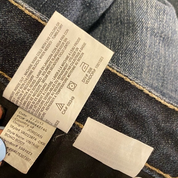 Vintage America Blue Jeans - Picture 6 of 11